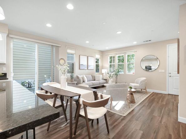 328 C St, Hayward CA 94541