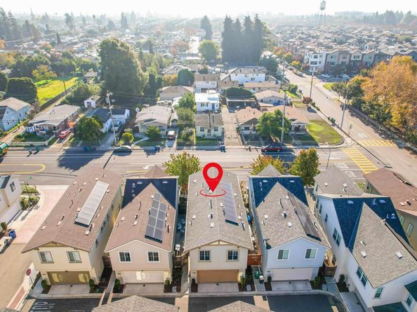 328 C St, Hayward CA 94541