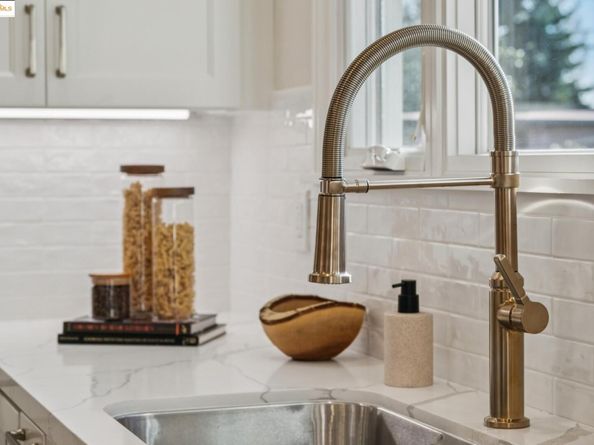 1833 Sonoma, Berkeley CA 94707