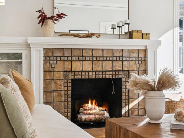 1833 Sonoma, Berkeley CA 94707