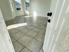 1725 96Th Ave, Oakland CA 94603