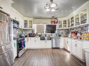 1725 96Th Ave, Oakland CA 94603