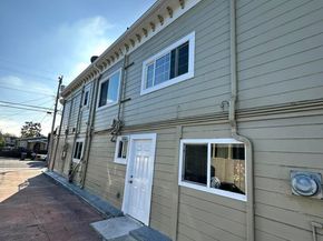 1725 96Th Ave, Oakland CA 94603