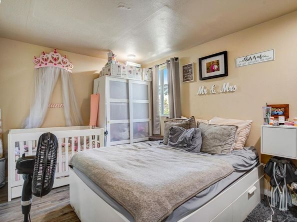 1725 96Th Ave, Oakland CA 94603