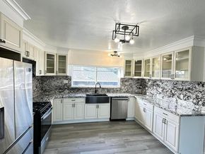 1725 96Th Ave, Oakland CA 94603