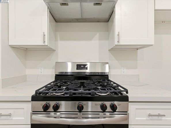 426 Gramercy Pl, Oakland CA 94603