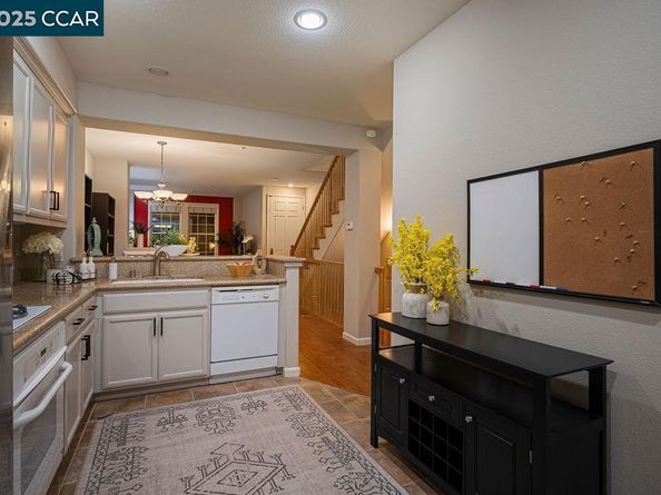 3783 Dunmore Ln, Dublin CA 94568