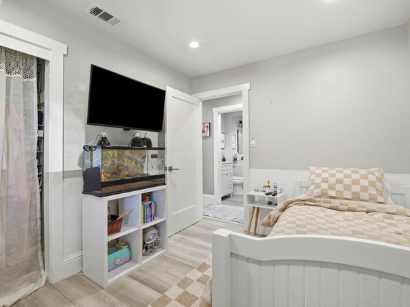 1341 Maryland Dr, Concord CA 94521