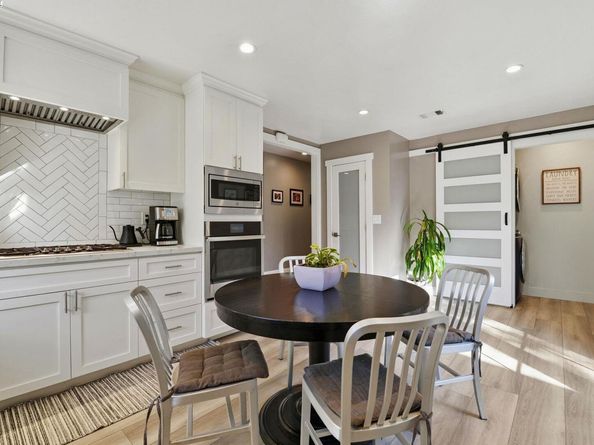 1341 Maryland Dr, Concord CA 94521