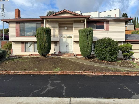 373 Appian Way, Union City CA 94587