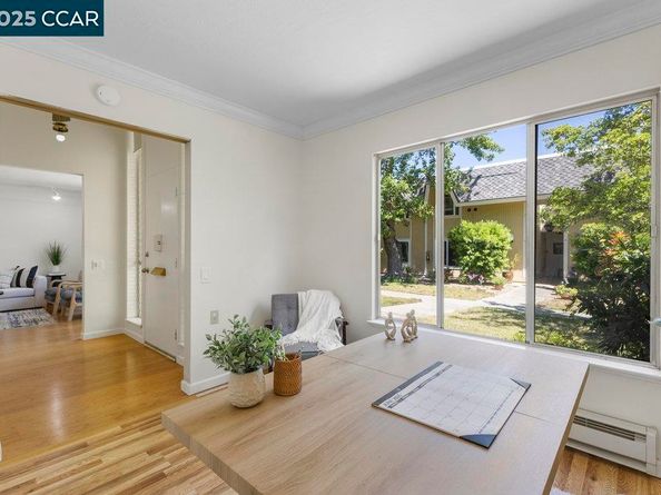 1833 Skycrest Dr 2, Walnut Creek CA 94595