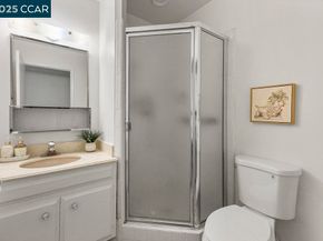 1833 Skycrest Dr 2, Walnut Creek CA 94595