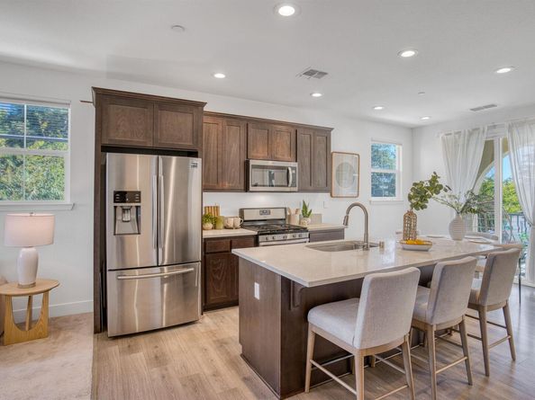 4015 Clydesdale Cmn, Fremont CA 94555