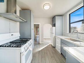 2380 107th Avenue, Oakland CA 94603