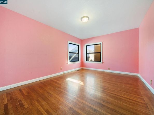 2380 107th Avenue, Oakland CA 94603