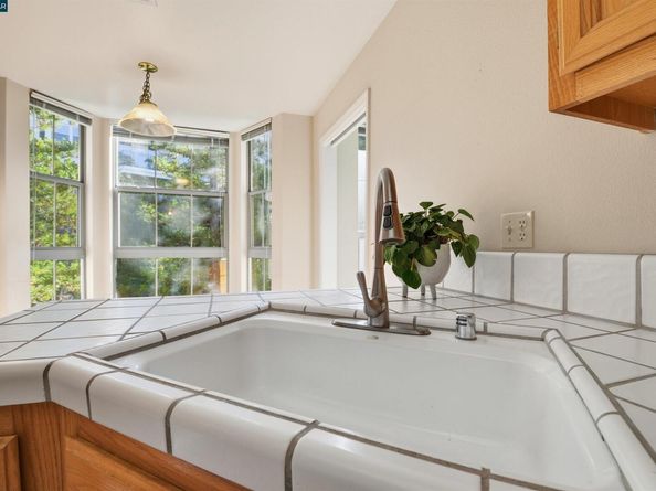 5913 Horsemans Canyon 1C, Walnut Creek CA 94595