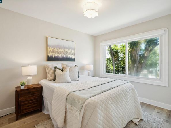 7700 Garfield Avenue, Oakland CA 94605