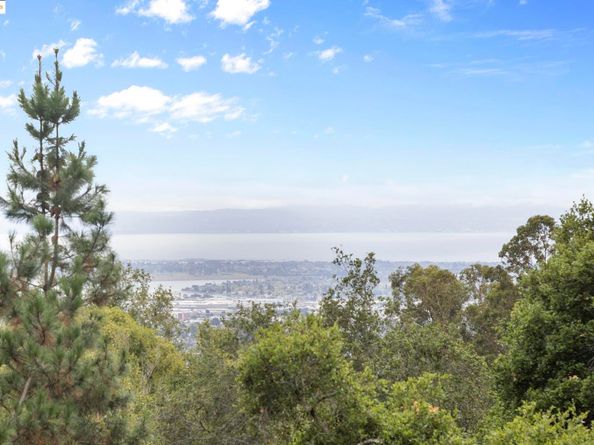 2745 Butters Drive, Oakland CA 94602