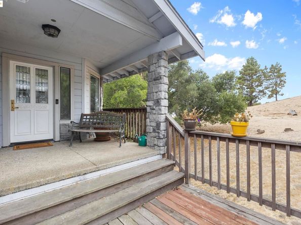 2745 Butters Drive, Oakland CA 94602