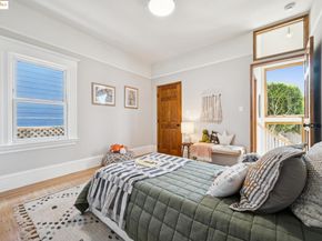 327 Hudson St, Oakland CA 94618