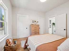 327 Hudson St, Oakland CA 94618