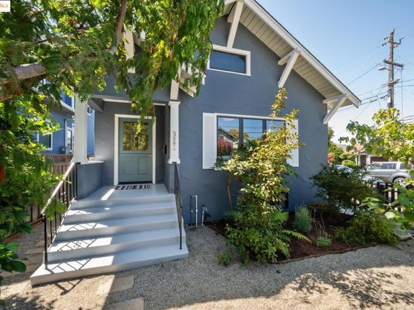 327 Hudson St, Oakland CA 94618