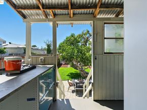 1814 Sixth Street, Berkeley CA 94710