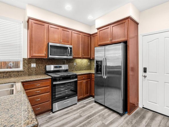 206 Hamlin Loop, Walnut Creek CA 94598