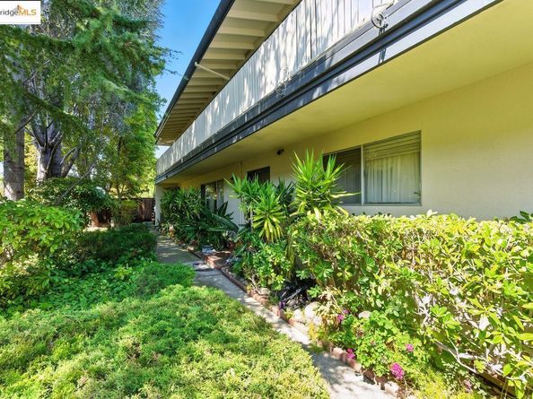 4336 Rilea Way, Oakland CA 94605