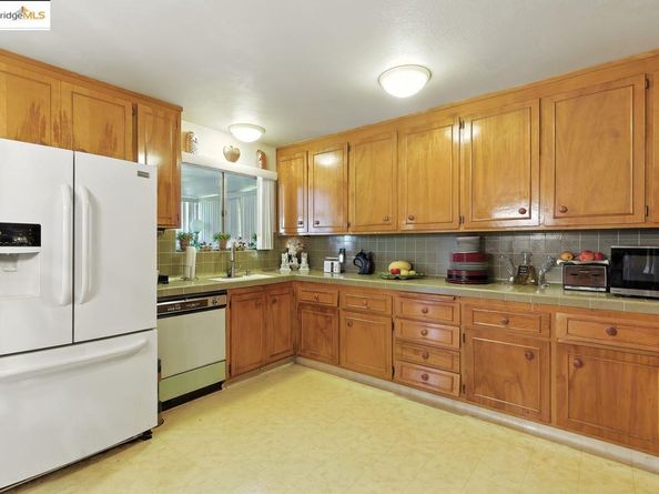 4336 Rilea Way, Oakland CA 94605