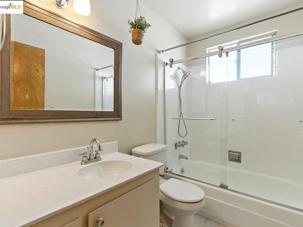 4336 Rilea Way, Oakland CA 94605