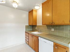 4336 Rilea Way, Oakland CA 94605