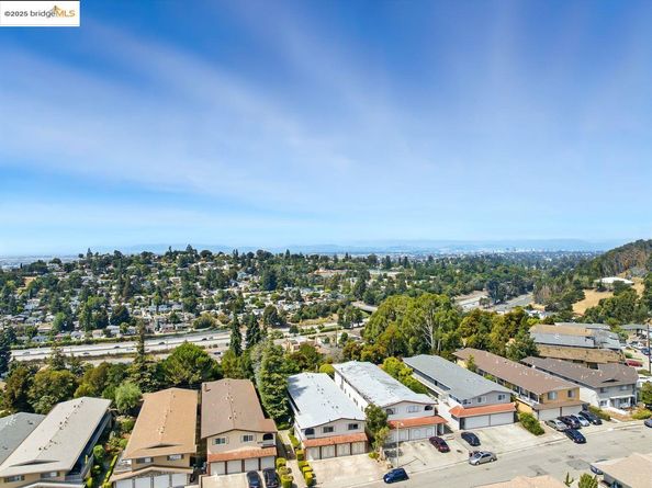 4336 Rilea Way, Oakland CA 94605