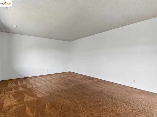 4336 Rilea Way, Oakland CA 94605