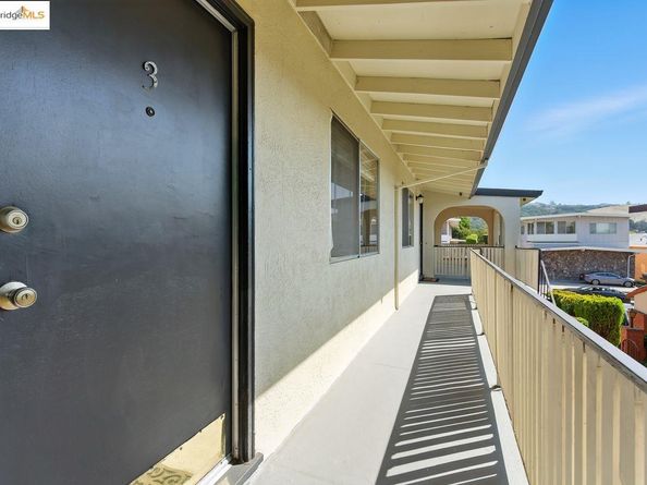 4336 Rilea Way, Oakland CA 94605