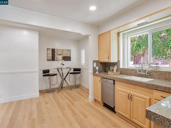 147 Covington St, Oakland CA 94605