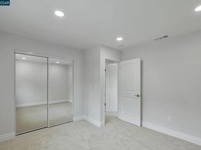 147 Covington St, Oakland CA 94605