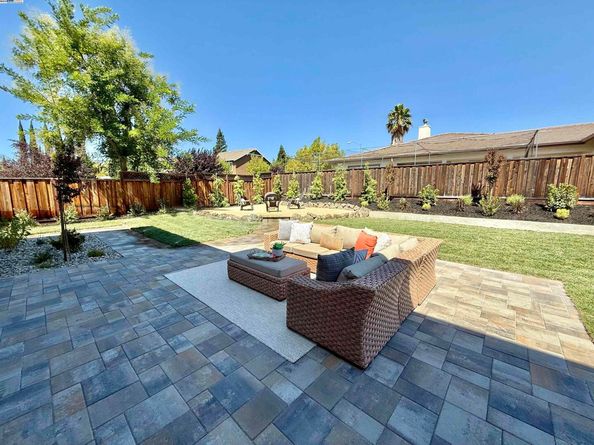 752 Barleta Ln, Livermore CA 94550