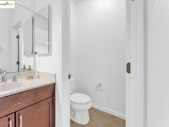 610 Staley Ave, Hayward CA 94541