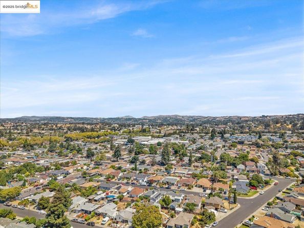610 Staley Ave, Hayward CA 94541