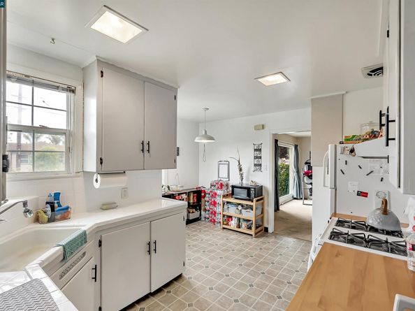 2633 Humphrey Ave, Richmond CA 94804