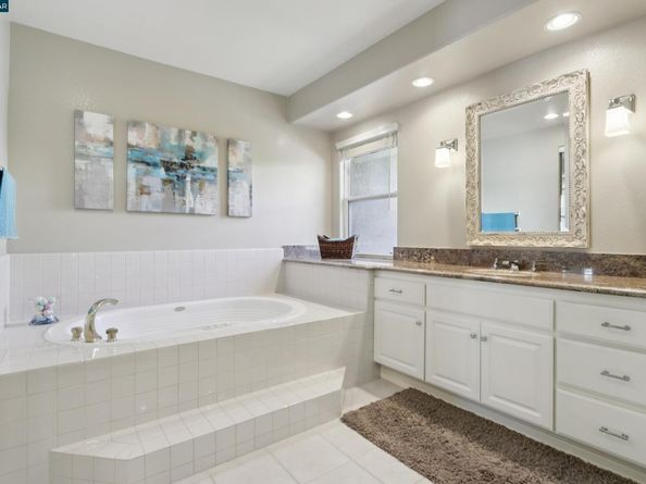 132 Victoria Pl, Danville CA 94506
