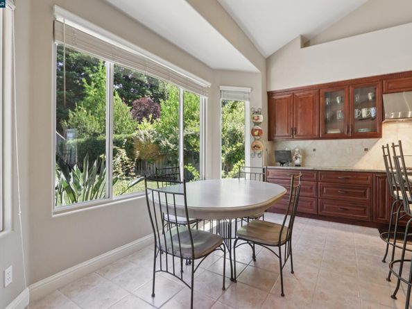 132 Victoria Pl, Danville CA 94506