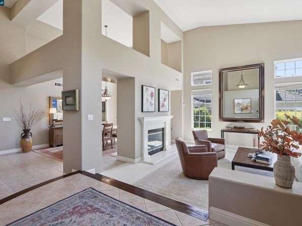 132 Victoria Pl, Danville CA 94506