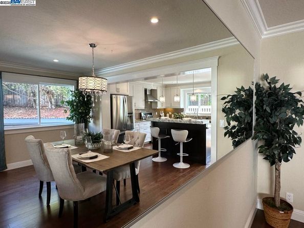 18411 Watters Dr, Castro Valley CA 94546