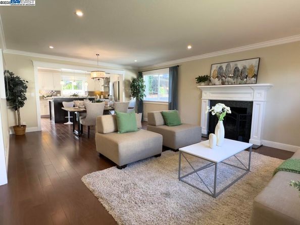 18411 Watters Dr, Castro Valley CA 94546