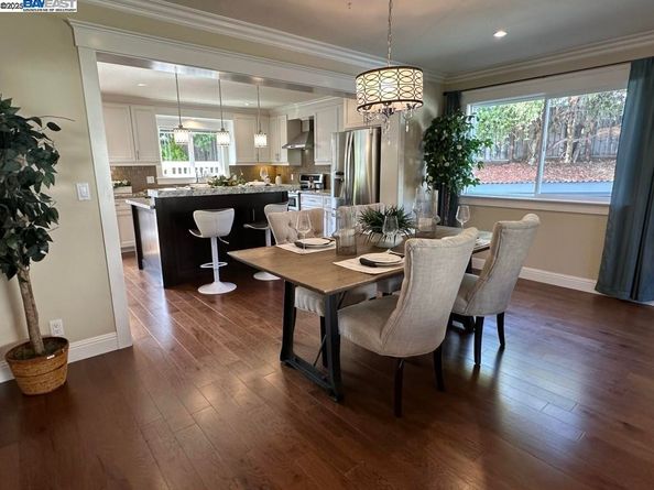 18411 Watters Dr, Castro Valley CA 94546