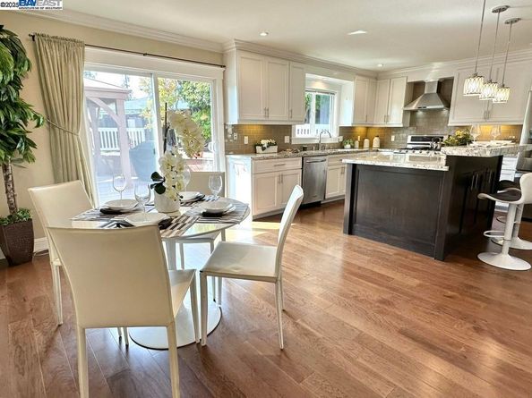 18411 Watters Dr, Castro Valley CA 94546