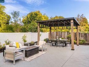 576 Santander Dr, San Ramon CA 94583