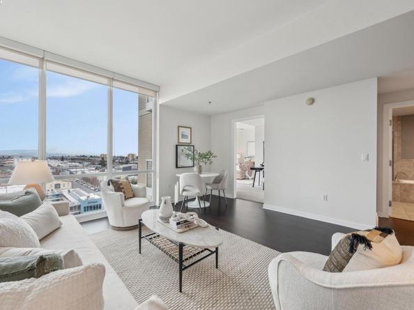 222 Broadway 1002, Oakland CA 94607